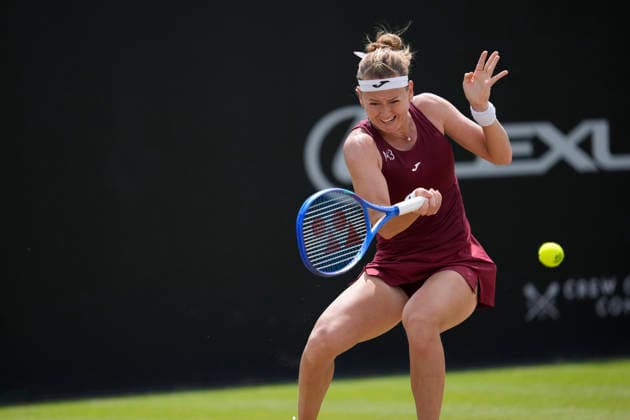 Lexus Nottingham Open - Day Six Marie Bouzkova in action during her semi-final singles match at the 2026 Lexus Nottingham Open Women s tennis tournament at the Nottingham Tennis Centre in Nottingham, England, on June 20, 2026. Nottingham Great Britain United Kingdom  Copyright: xOwenxHammondx originalFilename:hammond-2026lexu260620_npPOl.jpg