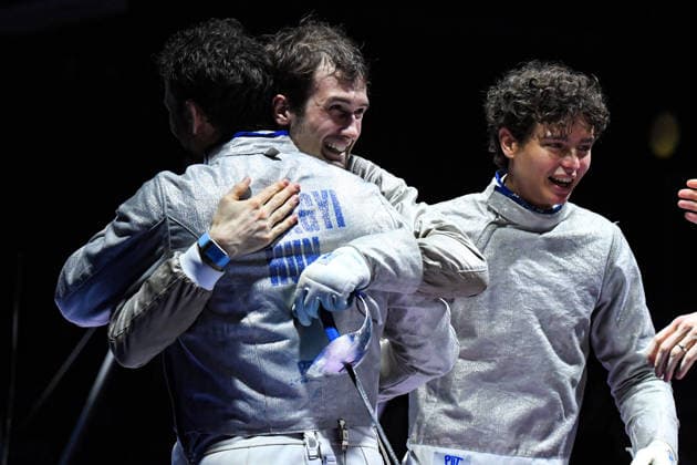 ESCRIME : Championnat d Europe Antony 2026 - 20 06 2026 Les escrimeurs Hongrois cÃ lebrent leur sacre de champions d™Europe en Sabre par equipe AntonyFrance  Copyright: xBaptistexAutissierx