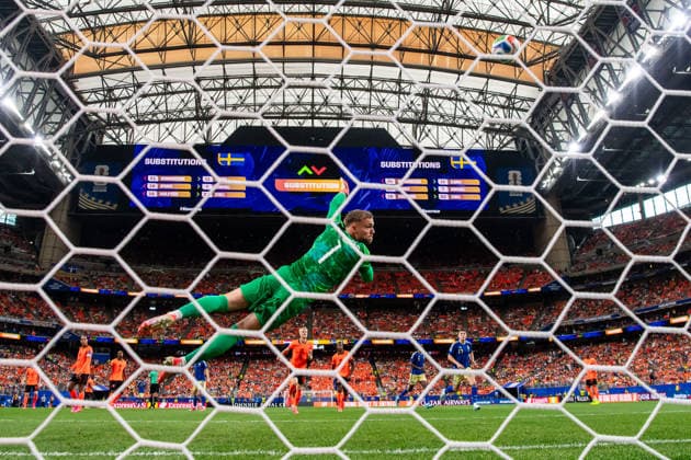 260620 Goalkeeper Bart Verbruggen of Netherlands during the FIFA World Cup, WM, Weltmeisterschaft, Fussball 2026 football match between Netherlands and Sweden on June 20, 2026 in Houston. Photo: Petter Arvidson BILDBYRAN kod PA PA1246 bbeng fotboll football soccer fotball vm fotbolls-vm fotball-vm fotbolls-vm 2026 fifa world cup 2026 sverige sweden sverige a netherlands nederländerna *** June 20, 2026  Copyright: PETTERxARVIDSON BB260620PA275