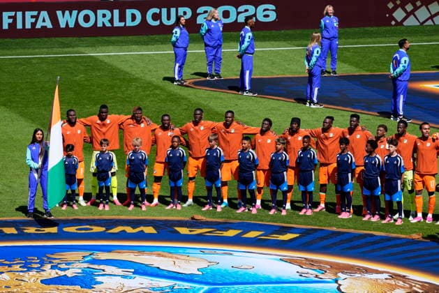 June 20, 2026, Toronto, On, CANADA: Ivory Coast stands for their national anthem prior to the first half of a World Cup Group E soccer match against Germany, in Toronto, on Saturday, June 20, 2026. Canada News - June 20, 2026  - ZUMAc35_ 20260620_zaf_c35_047 Copyright: xChrisxYoungx
