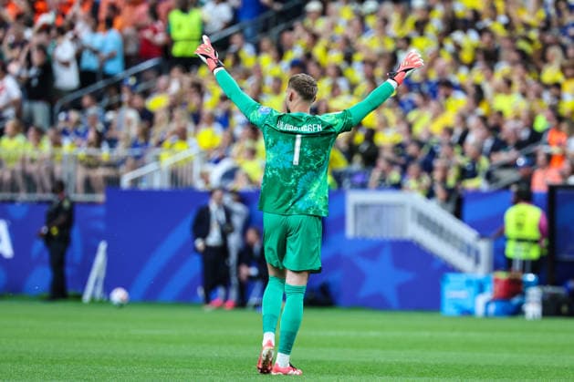 FIFA World Cup, WM, Weltmeisterschaft, Fussball 2026, Netherlands vs Sweden Netherlands s 1 goalkeeper Bart Verbruggen, celebrates the opening goal during FIFA World Cup 2026, Netherlands vs Sweden at the Houston Stadium on June 20, 2026. Houston United States