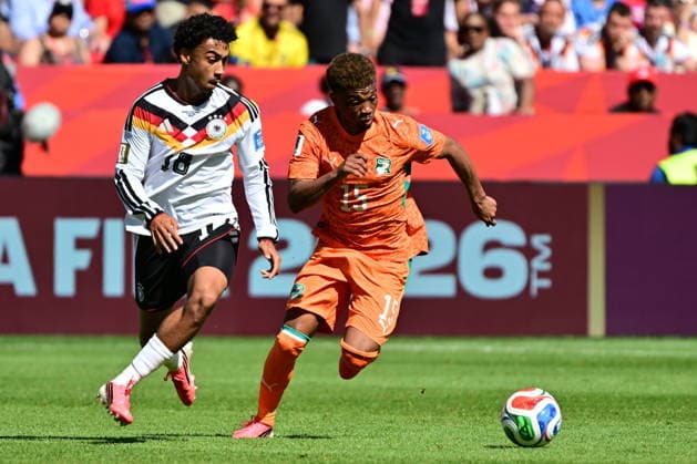 FIFA World Cup, WM, Weltmeisterschaft, Fussball 2026 - Group E - Germany vs Ivory Coast Nathaniel Brown of Germany (L) and Amad Diallo of Ivory Coast (R) in action during the FIFA World Cup 2026 group stage match Germany against Ivory Coast, in Toronto, Canada, 20 June 2026. TORONTO United States  Copyright: xEDUARDOxLIMAx