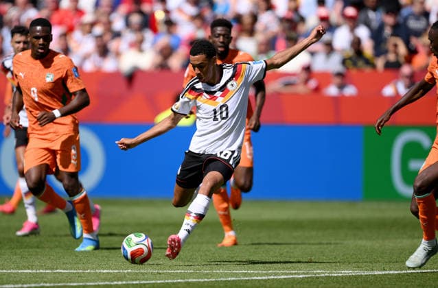 Fussball FIFA WM 2026 Vorrunde Gruppe E in Toronto Deutschland - Elfenbeinkueste 20.06.2026 Jamal Musiala (Deutschland) *** Soccer