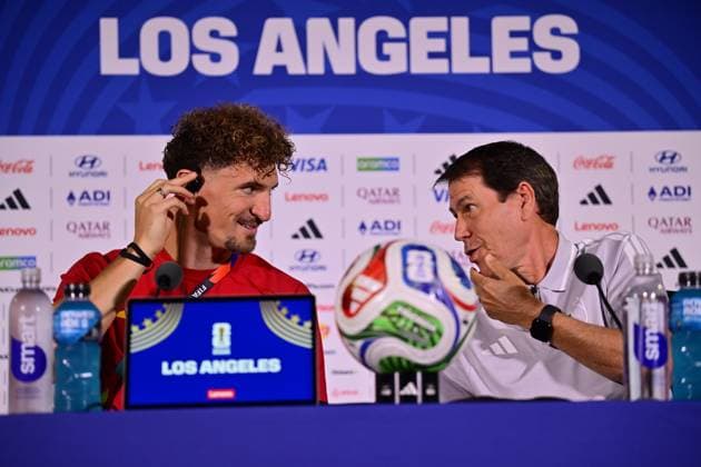 Belgian national football team - FIFA World Cup, WM, Weltmeisterschaft, Fussball 2026 - media activities 20 06 2026 LOS ANGELES, UNITED STATES OF AMERICA - JUNE 20 : Garcia Rudi head coach of Belgium and Meunier Thomas defender of Belgium pictured during a press conference, PK, Pressekonferenz at the SoFi Stadium prior to the Belgium vs Iran match during the 2026 FIFA World Cup on June 20, 2026 in Los Angeles, United States of America, 20 06 2026 Los Angeles United States of America  Copyright: xJanxDexMeuleneirx