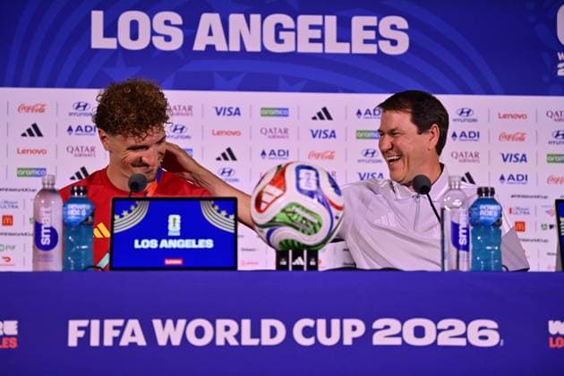 Belgian national football team - FIFA World Cup, WM, Weltmeisterschaft, Fussball 2026 - media activities 20 06 2026 LOS ANGELES, UNITED STATES OF AMERICA - JUNE 20 : Garcia Rudi head coach of Belgium and Meunier Thomas defender of Belgium pictured during a press conference, PK, Pressekonferenz at the SoFi Stadium prior to the Belgium vs Iran match during the 2026 FIFA World Cup on June 20, 2026 in Los Angeles, United States of America, 20 06 2026 Los Angeles United States of America  Copyright: xJanxDexMeuleneirx