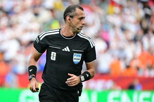 FIFA World Cup, WM, Weltmeisterschaft, Fussball 2026 - Group E - Germany vs Ivory Coast Referee Juan Gabriel Benitez in action during the FIFA World Cup 2026 group stage match Germany against Ivory Coast, in Toronto, Canada, 20 June 2026. TORONTO United States  Copyright: xEDUARDOxLIMAx