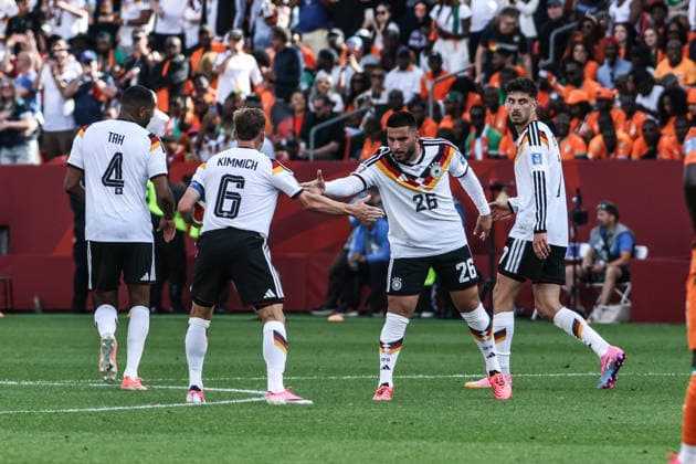 Fussball, FIFA World Cup, WM, Weltmeisterschaft, Fussball 2026 Gruppe XX - 2.Spieltag Deutschland - Elfenbeinküste 20.05.2026, BMO Field Toronto Torjubel Deutschland nach dem Tor zum Ausgleich von 1-1 durch Deniz Undav (Deutschland, 26) die Spieler freuen sich Toronto Toronto Stadium Ontario Kanada