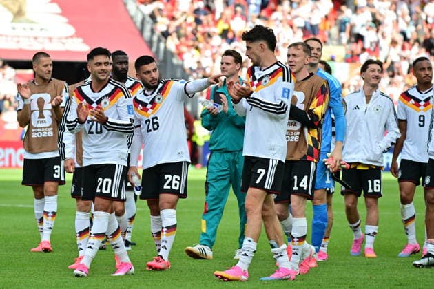 FIFA World Cup, WM, Weltmeisterschaft, Fussball 2026 - Group E - Germany vs Ivory Coast Players of Germany greet their supporters as they celebrate winning the FIFA World Cup 2026 group stage match Germany against Ivory Coast, in Toronto, Canada, 20 June 2026. TORONTO United States  Copyright: xEDUARDOxLIMAx
