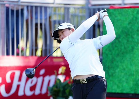 BELMONT, MI - JUNE 20: LPGA, Golf Damen player Jing Yan plays her tee shot on the 18th hole on June 20, 2026, during the third round of the LPGA Meijer LPGA Classic for Simply Give at Blythefield Country Club in Belmont, Michigan. (Photo by Brian Spurlock Icon Sportswire) GOLF: JUN 20 LPGA Meijer LPGA Classic for Simply Give EDITORIAL USE ONLY Icon26062014