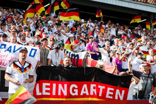 Germany v CÃ te d Ivoire, FIFA World Cup, WM, Weltmeisterschaft, Fussball 2026 German fans celebrate winning 2-1 during the Germany v CÃ te d Ivoire FIFA WORLD CUP 2026 Group E match at the Toronto Stadium, Toronto, Canada on 20 June 2026 Credit: Phil Duncan Every Second Media Editorial use only. All images are copyright Every Second Media Limited. No images may be reproduced without prior permission. Copyright: xIMAGO EveryxSecondxMediax ESM-2044-0004 PhilxDuncanx xEveryxSecondxMediax