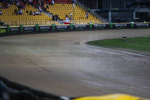 Wroclaw 20.06.2026. Zuzel FIM indywidualne mistrzostwa swiata na zuzlu sezon 2026 --- FIM Speedway Grand Prix season 2026 nz opady deszczu Fot. Kacper Staniec NEWSPIX.PL --- newspix.pl POLAND OUT! 