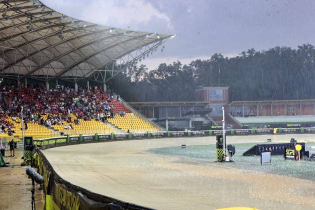 20.06.2026 WROCLAW (POLAND) - STADION OLIMPIJSKI, ZUZEL (SPEEDWAY), INDYWIDUALNE MISTRZOSTWA SWIATA (FIM SPEEDWAY World Championship, WM, Weltmeisterschaft GRAND PRIX 2026) - DEWALT FIM SPEEDWAY GRAND PRIX OF POLAND - WROCLAW NZ OPAD DESZCZU NAD STADIONEM FOTO PAWEL WILCZYNSKI CYFRASPORT NEWSPIX.PL --- newspix.pl POLAND OUT! 