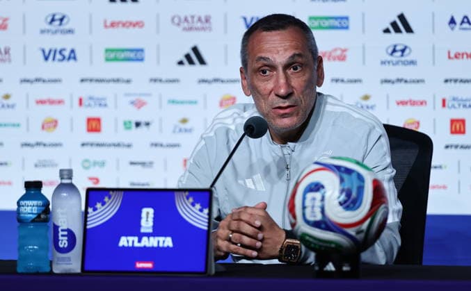 FIFA World Cup, WM, Weltmeisterschaft, Fussball 2026 - Spain press conference, PK, Pressekonferenz Saudi Arabia national soccer team head coach Georgios Donis attends a press conference in Atlanta, Georgia, USA, Saturday, 20 June 2026. Spain will face Saudi Arabia on 21 June in a FIFA World Cup 2026 Group H match. ATLANTA United States  Copyright: xRONALDxWITTEKx