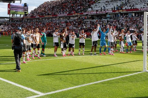 Schlussjubel, Die Mannschaft feiert ihren 2:1 Sieg, Deutschland vs. Elfenbeinkueste, Fussball, FIFA, Weltmeisterschaft 2026, Gruppenphase, 20.06.2026 Toronto Ontario Kanada