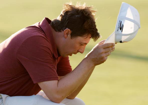 Matt Fitzpatrick of England reacts after putting on the 16th hole during the third round of the 126th U.S. Open Golf Championship at Shinnecock Hills Golf Club in Southampton, NY, on Saturday, June 20, 2026.  NYC20260620832 JOHNxANGELILLO
