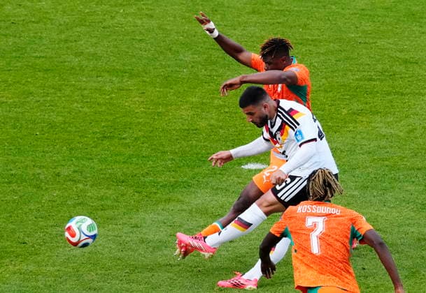 June 20, 2026, Toronto, On, CANADA: Germany s Deniz Undav (26) scores as Ivory Coast s Emmanuel Agbadou (20) and Odilon Kossounou (7) defend during the second half of a World Cup Group E soccer match, in Toronto, on Saturday, June 20, 2026. Canada News - June 20, 2026  - ZUMAc35_ 20260620_zaf_c35_179 Copyright: xChrisxYoungx