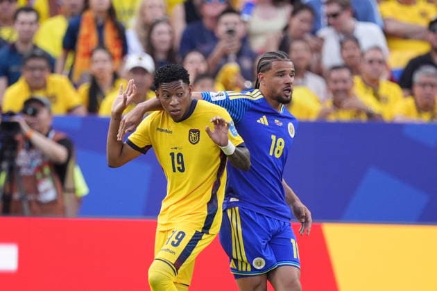 Ecuador v Curacao - FIFA World Cup, WM, Weltmeisterschaft, Fussball 2026 - Group E KANSAS CITY, UNITED STATES - JUNE 20: Gonzalo Plata of Ecuador in action against Armando Obispo of Curacao during the 2026 FIFA World Cup First Stage Group E match between Ecuador and Curacao at Arrowhead Stadium (Kansas City Stadium) in Kansas City, Missouri, United States on June 20, 2026. Hakan Akgun Anadolu Missouri United States. Editorial use only. Please get in touch for any other usage.  Copyright: x2026xAnadoluxHakanxAkgunx