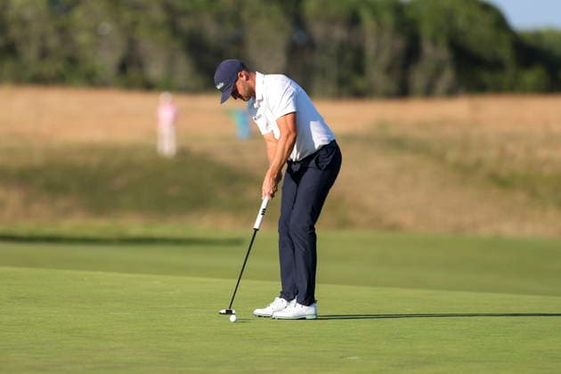 US Open Golf Championship - Round 3 Wyndham Clark of the U.S. plays a shot during the third round of the 2026 U.S. Open golf tournament at Shinnecock Hills Golf Club in Southampton, New York, Saturday, 20 June 2026. SOUTHAMPTON NEW YORK UNITED STATES  Copyright: xSARAHxYENESELx