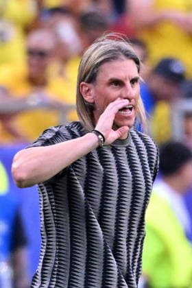 FIFA World Cup, WM, Weltmeisterschaft, Fussball 2026 - Group E - Ecuador vs Curacao Ecuador s head coach Sebastian Beccacece gestures during the FIFA World Cup 2026 group stage match Ecuador against Curacao, in Kansas City, USA, 20 June 2026. KANSAS CITY United States  Copyright: xAMYxKONTRASx
