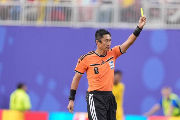 Ecuador v Curacao - FIFA World Cup, WM, Weltmeisterschaft, Fussball 2026 - Group E KANSAS CITY, UNITED STATES - JUNE 20: Referee Ning Ma officiates the 2026 FIFA World Cup First Stage Group E match between Ecuador and Curacao at Arrowhead Stadium (Kansas City Stadium) in Kansas City, Missouri, United States on June 20, 2026. Hakan Akgun Anadolu Missouri United States. Editorial use only. Please get in touch for any other usage.  Copyright: x2026xAnadoluxHakanxAkgunx