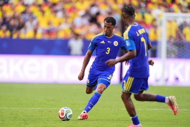 Ecuador v Curacao - FIFA World Cup, WM, Weltmeisterschaft, Fussball 2026 - Group E KANSAS CITY, UNITED STATES - JUNE 20: Jurien Gaari (3) of Curacao in action during the 2026 FIFA World Cup First Stage Group E match between Ecuador and Curacao at Arrowhead Stadium (Kansas City Stadium) in Kansas City, Missouri, United States on June 20, 2026. Hakan Akgun Anadolu Missouri United States. Editorial use only. Please get in touch for any other usage.  Copyright: x2026xAnadoluxHakanxAkgunx
