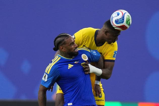 Ecuador v Curacao - FIFA World Cup, WM, Weltmeisterschaft, Fussball 2026 - Group E KANSAS CITY, UNITED STATES - JUNE 20: Sherel Floranus (5) of Curacao in action during the 2026 FIFA World Cup First Stage Group E match between Ecuador and Curacao at Arrowhead Stadium (Kansas City Stadium) in Kansas City, Missouri, United States on June 20, 2026. Hakan Akgun Anadolu Missouri United States. Editorial use only. Please get in touch for any other usage.  Copyright: x2026xAnadoluxHakanxAkgunx