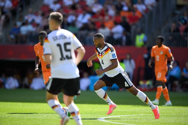 June 20, 2026, Toronto, Ontario, Canada: Jonathan Tah ( 4) of Germany advances the ball during the 2026 FIFA World Cup, WM, Weltmeisterschaft, Fussball game between Germany and CÃ te d Ivoire at Toronto Stadium. Sports News - June 20, 2026  - ZUMAv136 20260620_zsp_v136_064 Copyright: xJeffxVoganx