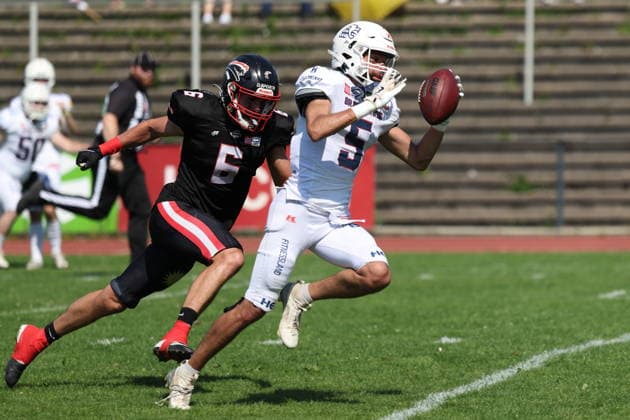 Peter Anderson (Braunschweig Lions, 05) runs with the ball, Düsseldorf Panther vs Braunschweig Lions, American Football, GFL, German Football League, Season 2026, Week 7, 20.06.2026, Photo: Foot Bowl Klaus Sack Düsseldorf Stadion VfL Benrath Deutschland Copyright: xFootxBowl KlausxSackx