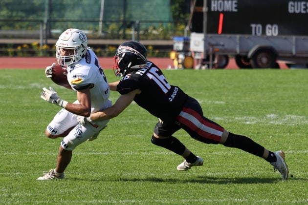 Peter Anderson (Braunschweig Lions, 05) runs with the ball, Düsseldorf Panther vs Braunschweig Lions, American Football, GFL, German Football League, Season 2026, Week 7, 20.06.2026, Photo: Foot Bowl Klaus Sack Düsseldorf Stadion VfL Benrath Deutschland Copyright: xFootxBowl KlausxSackx