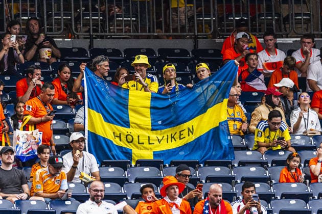 Fans of Sweden show their support during the FIFA World Cup, WM, Weltmeisterschaft, Fussball 2026 Group F match between Netherlands and Sweden at Houston Stadium on June 20th,2026 (Photo by Joao Bravo Sports Press Photo)  Copyright: xJoaoxBravo SportsxPressxPhotox Sportspressphoto_SPR172303