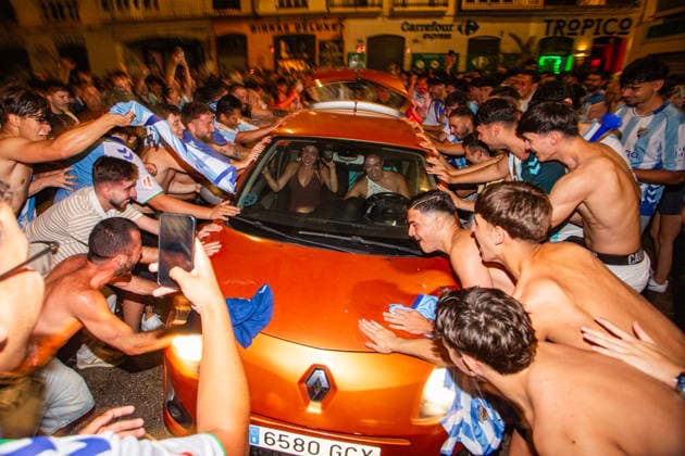 Malaga fans celebrate promotion to Spanish first division Supporters of Malaga Football Club celebrate their team s promotion to Spain s top tier, the Primera Division of La Liga. The team beat their Andalusian rivals UD Almeria 2-1 in the play off final on 20 June 2026., Credit:Konstantin Sergeyev Avalon Spain, Andalusia, Malaga  Copyright: xKonstantinxSergeyevx xAvalonx 1111553833