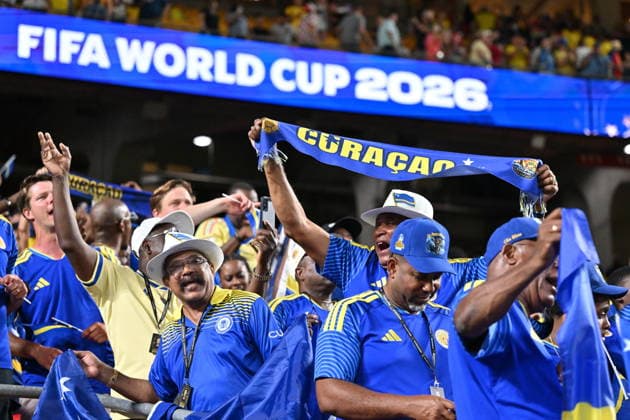 FIFA World Cup, WM, Weltmeisterschaft, Fussball 2026 - Group E - Ecuador vs Curacao Supporters of Curacao cheer after the FIFA World Cup 2026 group stage match Ecuador against Curacao, in Kansas City, USA, 20 June 2026. KANSAS CITY United States  Copyright: xAMYxKONTRASx