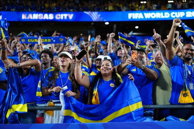 Ecuador v Curacao - FIFA World Cup, WM, Weltmeisterschaft, Fussball 2026 - Group E KANSAS CITY, UNITED STATES - JUNE 20: Fans of Curacao celebrate after the 2026 FIFA World Cup First Stage Group E match between Ecuador and Curacao at Arrowhead Stadium (Kansas City Stadium) in Kansas City, Missouri, United States on June 20, 2026. Hakan Akgun Anadolu Missouri United States. Editorial use only. Please get in touch for any other usage.  Copyright: x2026xAnadoluxHakanxAkgunx