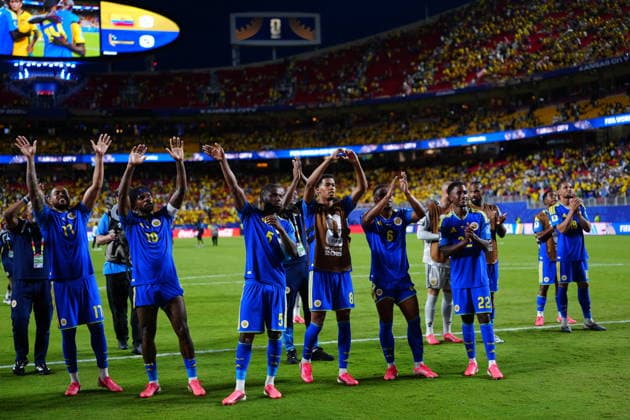 Ecuador v Curacao - FIFA World Cup, WM, Weltmeisterschaft, Fussball 2026 - Group E KANSAS CITY, UNITED STATES - JUNE 20: Players of Curacao celebrate after the 2026 FIFA World Cup First Stage Group E match between Ecuador and Curacao at Arrowhead Stadium (Kansas City Stadium) in Kansas City, Missouri, United States on June 20, 2026. Hakan Akgun Anadolu Missouri United States. Editorial use only. Please get in touch for any other usage.  Copyright: x2026xAnadoluxHakanxAkgunx