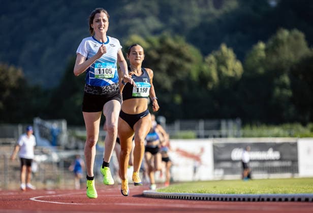 Süddeutsche Meisterschaften 2026 Aktive und Jugend U18; Koblenz, 20.06.2026 Lea Sanwald (LV Merzig) im 1500m-Rennen der Frauen; Süddeutsche Meisterschaften Aktive und Jugend U18 am 20.06.2026 im Stadion Oberwerth in Koblenz (Rheinland-Pfalz). *** 2026 Southern German Championships (Adults and U18 Youth) in Koblenz, June 20, 2026 Copyright: xBEAUTIFULxSPORTS R.xSchmittx