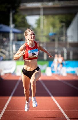 Süddeutsche Meisterschaften 2026 Aktive und Jugend U18; Koblenz, 20.06.2026 Nicole Frey (LG Region Karlsruhe) im 100m-Sprint der Frauen; Süddeutsche Meisterschaften Aktive und Jugend U18 am 20.06.2026 im Stadion Oberwerth in Koblenz (Rheinland-Pfalz). *** 2026 Southern German Championships (Adults and U18 Youth) in Koblenz, June 20, 2026 Copyright: xBEAUTIFULxSPORTS R.xSchmittx