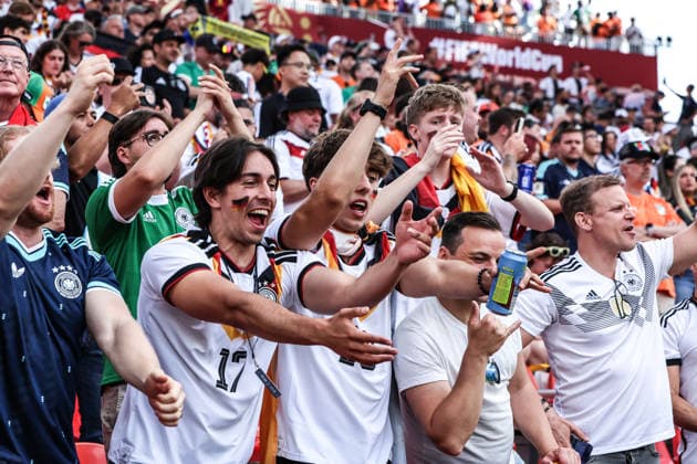 Fussball, FIFA World Cup, WM, Weltmeisterschaft, Fussball 2026 Gruppe XX - 2.Spieltag Deutschland - Elfenbeinküste 20.05.2026, BMO Field Toronto Fans im Stadion freuen sich über den Sieg von deutschland Toronto Toronto Stadium Ontario Kanada *** Sports, Soccer, 2026 FIFA World Cup, Group XX, Matchday 2