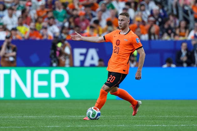 Netherland s Teun Koopmeiners in action during the FIFA World Cup, WM, Weltmeisterschaft, Fussball 2026 Group F match between Netherlands and Sweden at Houston Stadium on June 20, 2026 in Houston, United States. (Photo by Torbjorn Tande DeFodi Images) - *** Teun Koopmeiners of the Netherlands in action during the 2026 FIFA World Cup Group F match between the Netherlands and Sweden at Houston Stadium on June 20, 2026, in Houston, United States. Photo by Torbjorn Tande, DeFodi Images,detected_source_language