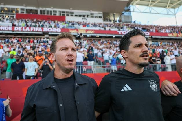 Bundestrainer Julian Nagelsmann (Deutschland), Co-Trainer Benjamin Huebner (Deutschland), Deutschland vs. Elfenbeinkueste, Fussball, FIFA, Weltmeisterschaft 2026, Gruppenphase, 20.06.2026 Toronto Ontario Kanada *** Germany National Team Head Coach Julian Nagelsmann, Germany Assistant Coach Benjamin Huebner, Germany vs. Ivory Coast, Soccer, FIFA, 2026 World Cup, Group Stage, June 20, 2026, Toronto, Ontario, Canada,detected_source_language Copyright: xkolbert-press ChristianxKolbertx