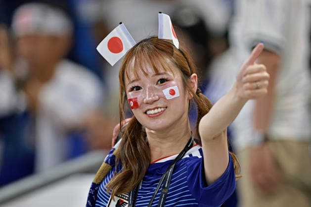 June 20, 2026, Monterrey, Mexico: A fan from Japan poses for a photo moments before the match between Tunisia and Japan for the 2st round of the group F of the FIFA World Cup, WM, Weltmeisterschaft, Fussball 2026 at Monterrey Stadium on June 20, 2026 in Monterrey, Mexico. Photo: DiaEsportivo FIFA World Cup 2026, Tunisia Vs Japan, Monterrey, Mexico  - ZUMAh208 20260620_zsp_h208_005 Copyright: xHeulerxAndreyx
