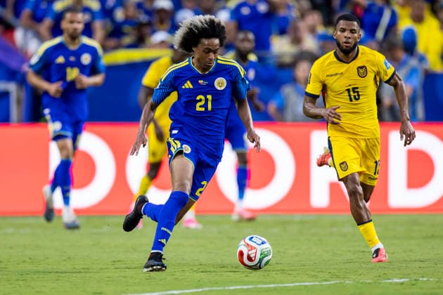 KANSAS CITY, MO - JUNE 20: Tahith Chong 21 of Curacao attacks the ball upfield during the FIFA World Cup, WM, Weltmeisterschaft, Fussball 2026 Group E match between Ecuador and Curacao on June 20, 2026 at the Kansas City Stadium in Kansas City, MO. (Photo by Nick Tre. Smith Icon Sportswire) SOCCER: JUN 20 FIFA World Cup 26 Group E - Ecuador vs Curacao EDITORIAL USE ONLY Icon2606200072