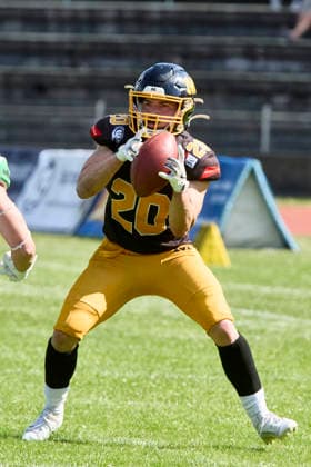 German Football League (GFL), Munich Cowboys vs Straubing Spiders, Munich Cowboys, Straubing Spiders, 2026-06-20 in München (Städtisches Stadion an der Dantestraße (Dantestation)) MAYER Maximilian (Munich Cowboys Running Back (RB) Nr20-MUC20) sportworld München Städtisches Stadion an der Dant Bayern Deutschland *** German Football League (GFL), Munich Cowboys vs. Straubing Spiders, Munich Cowboys, Straubing Spiders, June 20, 2026, in Munich, Municipal Stadium on Dantestraße, Dantestation, MAYER Maximilian, Munich Cowboys Running Back (RB) No. 20, MUC20, Sportworld, Munich, Municipal Stadium on Dantestraße, Bavaria, Germany,detected_source_language