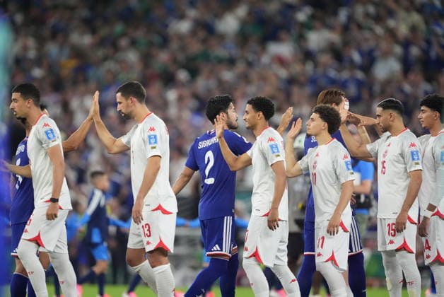 Tunisia v Japan - FIFA World Cup, WM, Weltmeisterschaft, Fussball 2026 - Group F MONTERREY, MEXICO - JUNE 20: Players greet each other prior the 2026 FIFA World Cup First Stage Group F match between Tunisia and Japan at Estadio BBVA (Monterrey Stadium) in Monterrey, Mexico on June 20, 2026. Juancho Torres Anadolu Monterrey Mexico. Editorial use only. Please get in touch for any other usage.  Copyright: x2026xAnadoluxJuanchoxTorresx