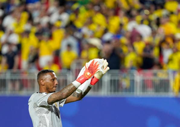 (260621) -- KANSAS CITY, June 21, 2026 -- Eloy Room, goalkeeper of Curacao, reacts after the group E match between Ecuador and Curacao at the FIFA World Cup, WM, Weltmeisterschaft, Fussball 2026 at Kansas City Stadium in Kansas City, the United States, June 20, 2026. ) (SP)U.S.-KANSAS CITY-FOOTBALL-FIFA WORLD CUP-GROUP E-ECU VS CUW DuxYu 