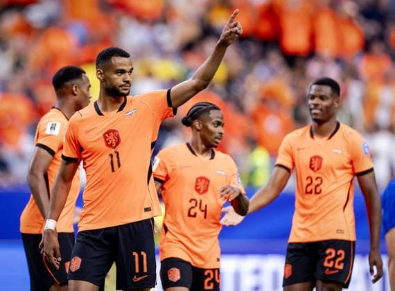 HOUSTON - Cody Gakpo of the Netherlands celebrates the 4-0 during the 2026 FIFA World Cup, WM, Weltmeisterschaft, Fussball Group F match between the Netherlands and Sweden at Houston Stadium on June 20, 2026, in Houston, United States. ROBIN VAN LONKHUIJSEN ANP FIFA World Cup 2026 group stage 2026 xVIxANPxSportx xxANPxIVx 561562299 originalFilename: 561562299.jpg