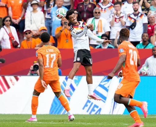 Nathaniel Brown (Deutschland, 18) springt hoch und koepft den Ball. CAN, FIFA Weltmeisterschaft, Deutschland vs Elfenbeinkueste, Toronto, 20.06.2026 CAN, FIFA Weltmeisterschaft, Deutschland vs Elfenbeinkueste, Toronto, 20.06.2026 Toronto *** Nathaniel Brown, Germany, 18, jumps up and heads the ball CAN, FIFA World Cup, Germany vs. Ivory Coast, Toronto, June 20, 2026 CAN, FIFA World Cup, Germany vs. Ivory Coast, Toronto, June 20, 2026 Toronto,detected_source_language Copyright: xEibner-Pressefoto ScottxColemanx EP_SCN