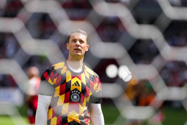 Ivory Coast vs Germany FIFA World Cup, WM, Weltmeisterschaft, Fussball Group G Match Manuel Neuer 01 of Germany warming up during the 2026 FIFA World Cup Group E match between Germany and Ivory Coast at Toronto Stadium. on June 20, 2026 in Toronto, Canada. (Photo by Leonardo Ramirez Eyepix Group) Copyright: xLeonardoxRamirezx xEyepixxGroupx LR20062026-04803