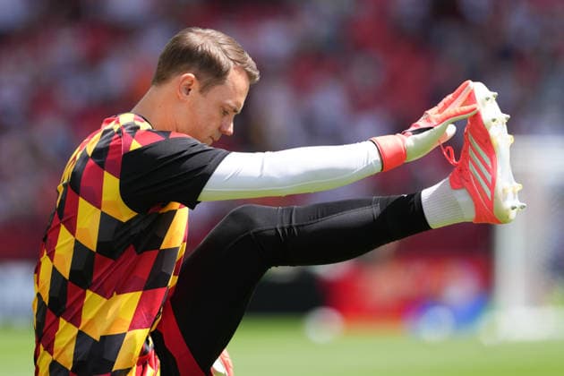 Ivory Coast vs Germany FIFA World Cup, WM, Weltmeisterschaft, Fussball Group G Match Manuel Neuer 01 of Germany warming up during the 2026 FIFA World Cup Group E match between Germany and Ivory Coast at Toronto Stadium. on June 20, 2026 in Toronto, Canada. (Photo by Leonardo Ramirez Eyepix Group) Copyright: xLeonardoxRamirezx xEyepixxGroupx LR20062026-04398