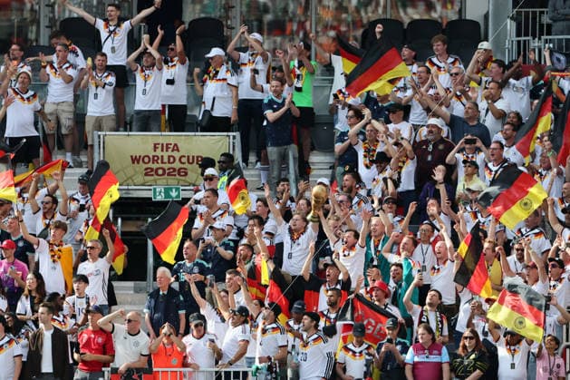Toronto, Canada - 20 June: Germany s fans cheer during the FIFA World Cup, WM, Weltmeisterschaft, Fussball 2026 match between Germany vs Cote d Ivoire at Toronto Stadium on 20 June 2026. Copyright: xOPAxImagesxMohammadxKaramalix