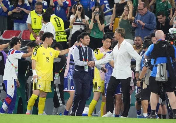 Tunisia v Japan - FIFA World Cup, WM, Weltmeisterschaft, Fussball 2026 - Group F MONTERREY, MEXICO - JUNE 20: Head coach Hajime Moriyasu (C) of Japan celebrates after the 2026 FIFA World Cup First Stage Group F match between Tunisia and Japan at Estadio BBVA (Monterrey Stadium) in Monterrey, Mexico on June 20, 2026. Juancho Torres Anadolu Monterrey Mexico. Editorial use only. Please get in touch for any other usage.  Copyright: x2026xAnadoluxJuanchoxTorresx